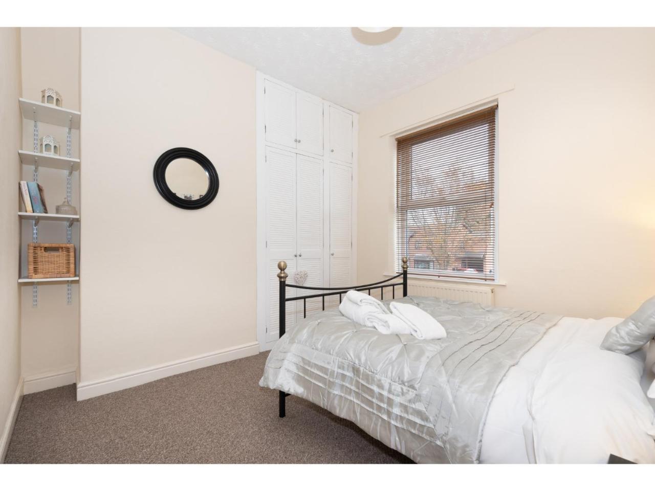 Beautiful 2 Bed With Free Parking - Pass The Keys Διαμέρισμα Γιορκ Εξωτερικό φωτογραφία