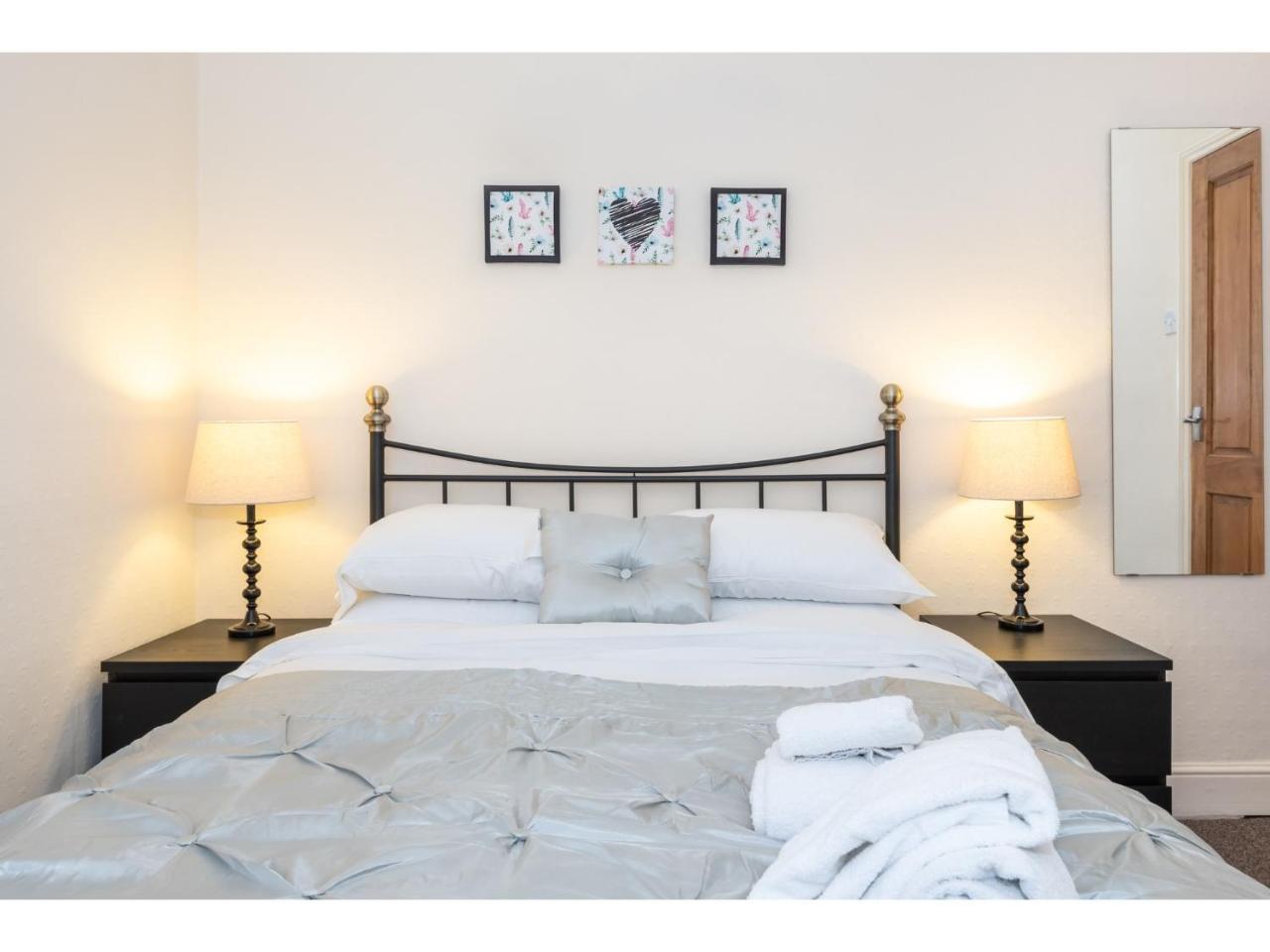 Beautiful 2 Bed With Free Parking - Pass The Keys Διαμέρισμα Γιορκ Εξωτερικό φωτογραφία
