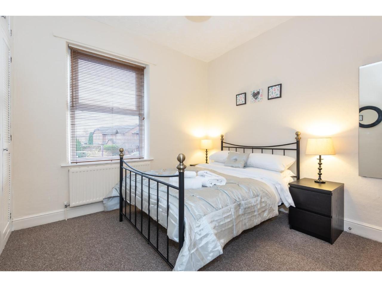 Beautiful 2 Bed With Free Parking - Pass The Keys Διαμέρισμα Γιορκ Εξωτερικό φωτογραφία