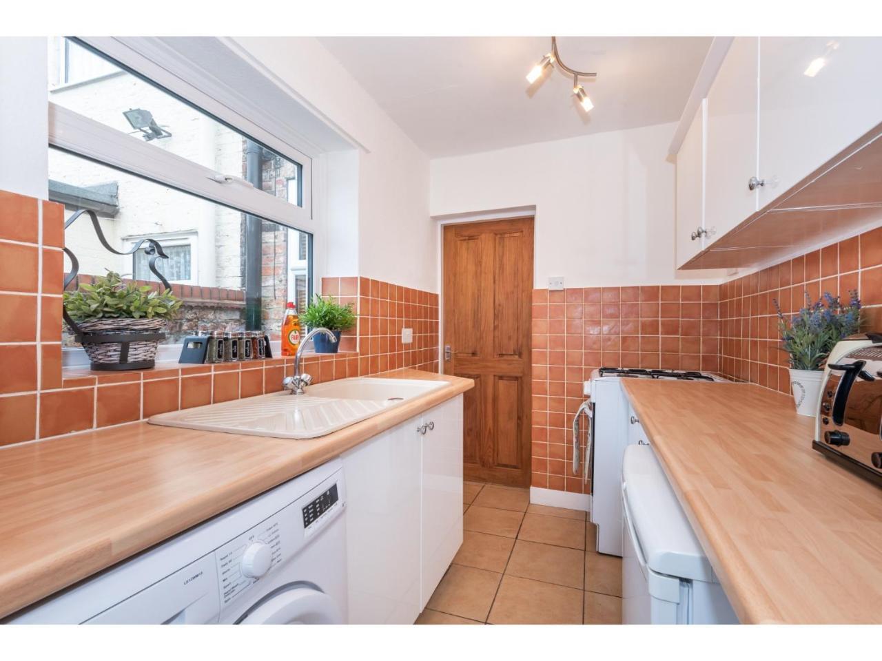 Beautiful 2 Bed With Free Parking - Pass The Keys Διαμέρισμα Γιορκ Εξωτερικό φωτογραφία