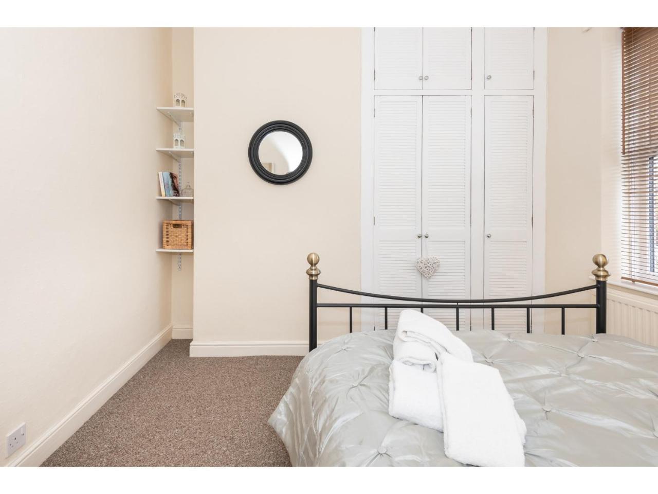 Beautiful 2 Bed With Free Parking - Pass The Keys Διαμέρισμα Γιορκ Εξωτερικό φωτογραφία